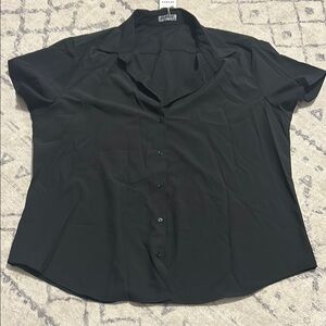 Guanyy NWT Black Short Sleeve Blouse Size XXL